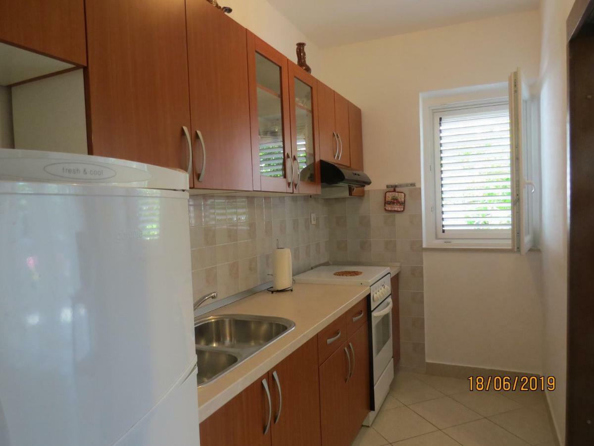 Apartments Prosperina Hvar Town Bagian luar foto